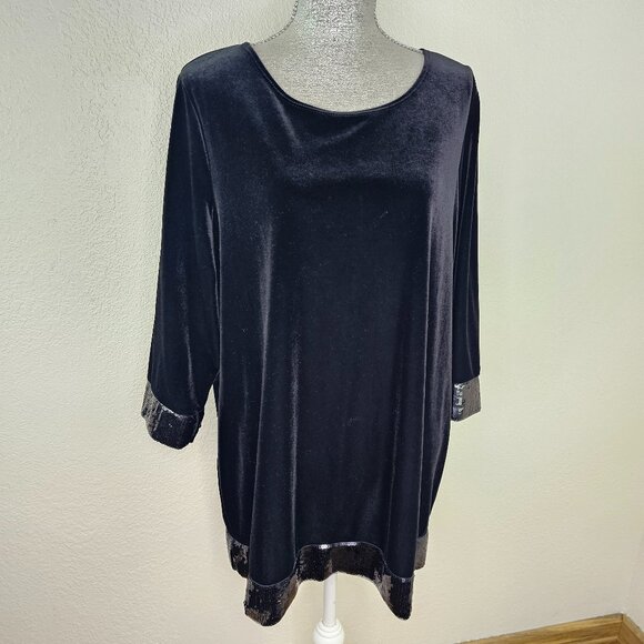 Chicos Travelers Collection Velvet & Sequin Tunic Top - Picture 2 of 9